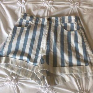 White and blue stripped jeans